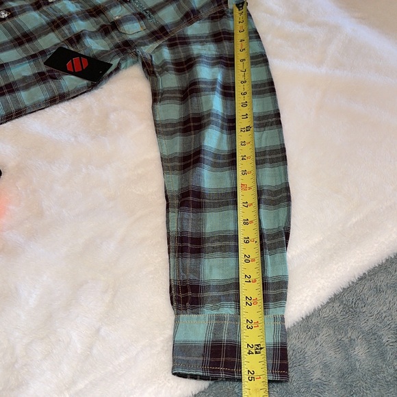 NWT Ultimate Fighting Championship Mens Double Deuce Shirt Size Medium - Picture 7 of 11